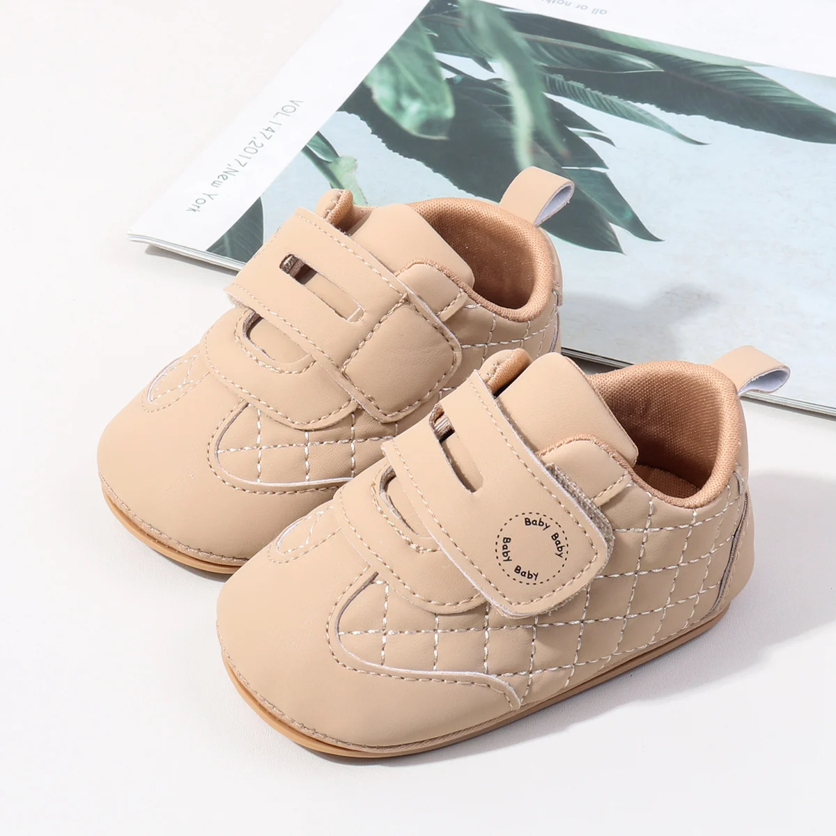 %E3%80%90Hot%20demand%E3%80%91%20Spring%20and%20Autumn%200-2%20Years%20Old%20Baby%20Shoes%20Casual%20Tape%20Infant%20Walking%20Shoes%20Soft%20Rubber%20Bottom%20Anti-Slip%20Pre-Walking%20Sho%20-%20Image%205