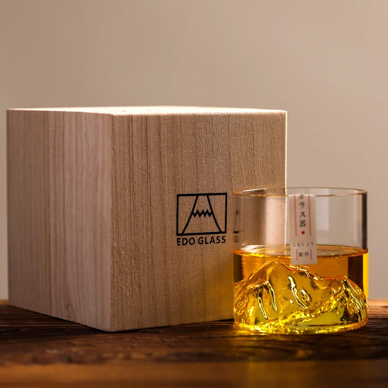 Elegant 3D Mountain Whiskey Glass Set with Wooden Gift Box