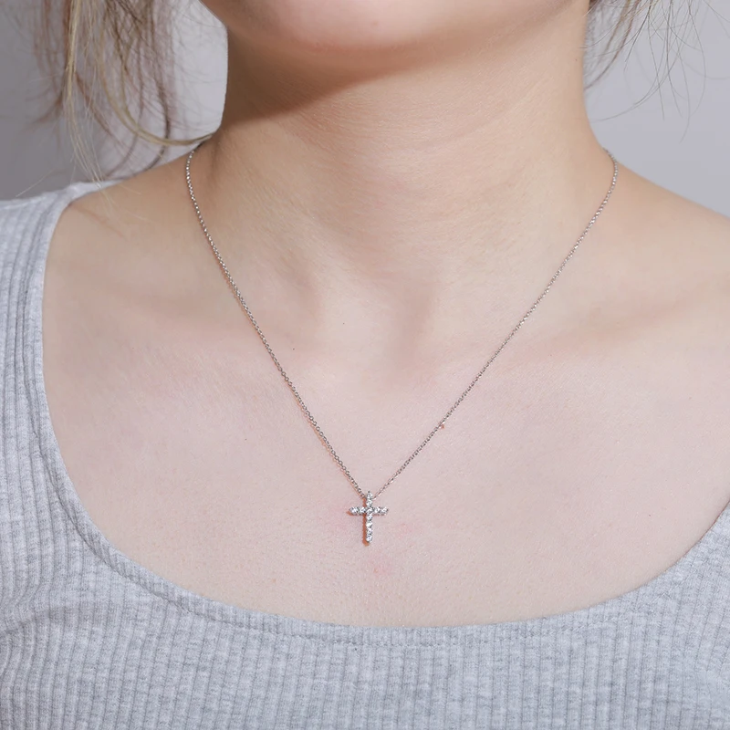 Religion Moissanite Cross Pendants Necklace For Women Jewelry Catholic Cross Pendant 925 Sterling Silver 18K White Gold