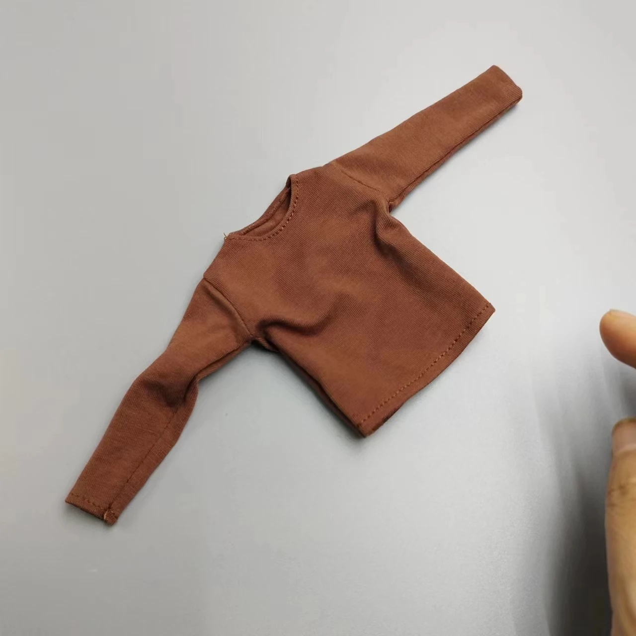 Black T-Shirt Accessory for 12 Action Figures (1/6 Scale)