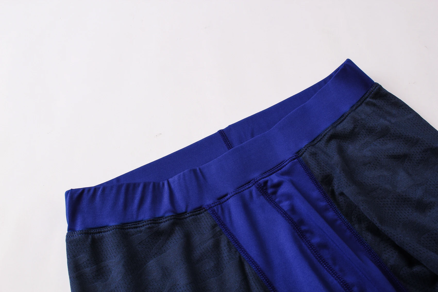 Description Picture 5 of itemGym Compression Leggings Sport Training Pants Men Running Tights Trousers Sportswear Dry Fit Pants licras deportiva de hombre