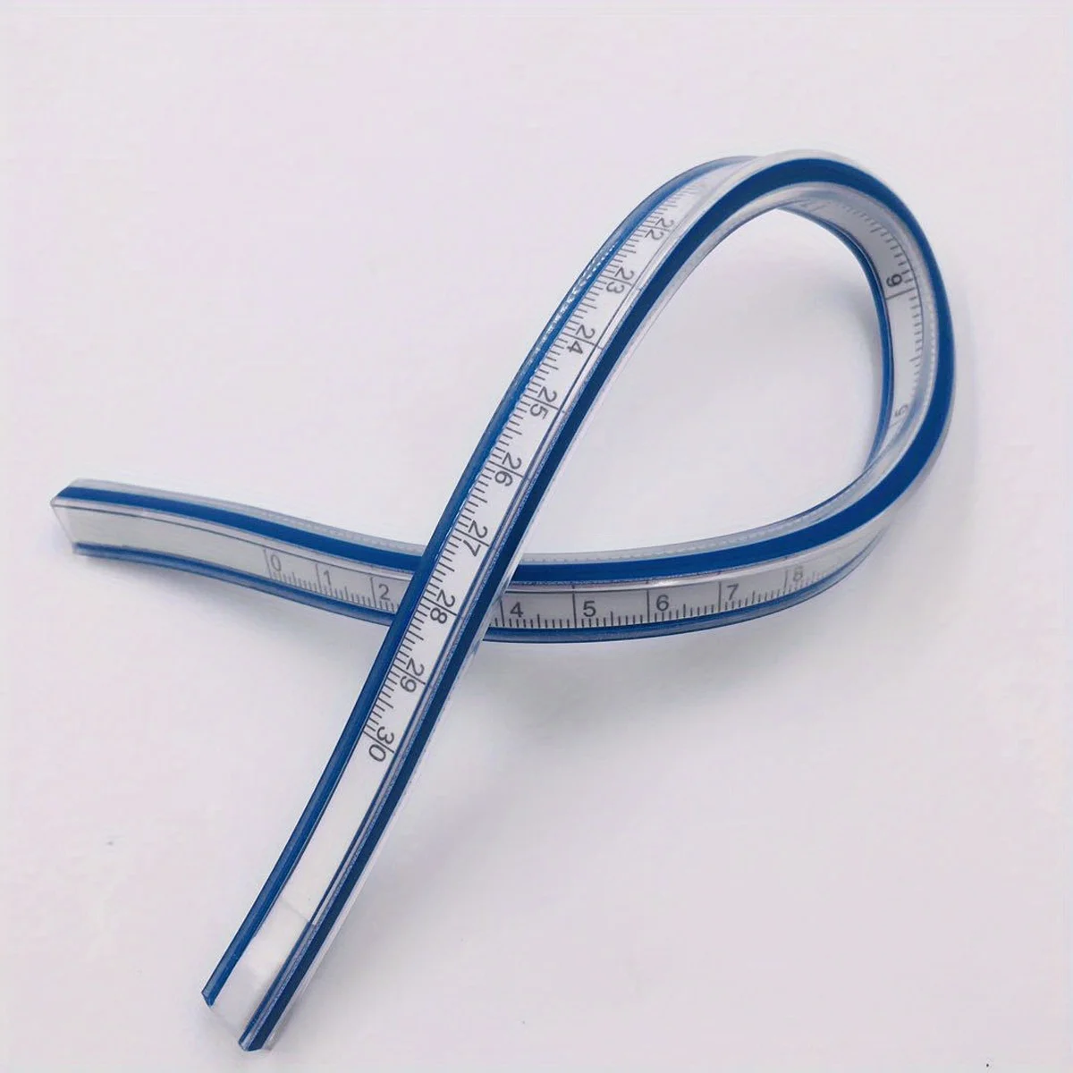 1개입 이중 스케일(cm/in) 및 유연한 곡선형 가장자리가 있는 플렉시블 곡선 자 - 드로잉, 디자인, 공예용 다기능 자
