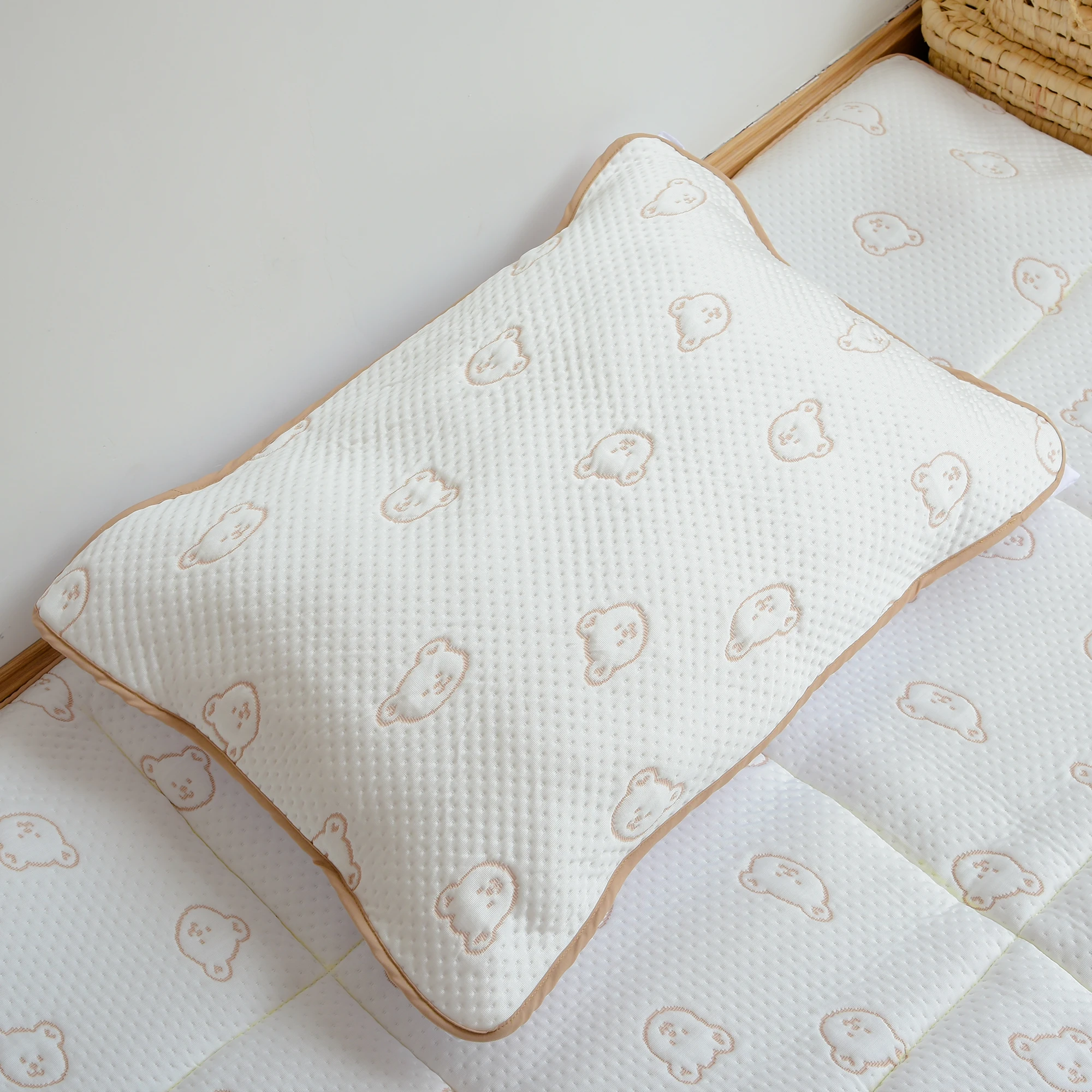 Baby Pillow Towel Baby summer Bear cool material pillow towel Adult 3 sizes