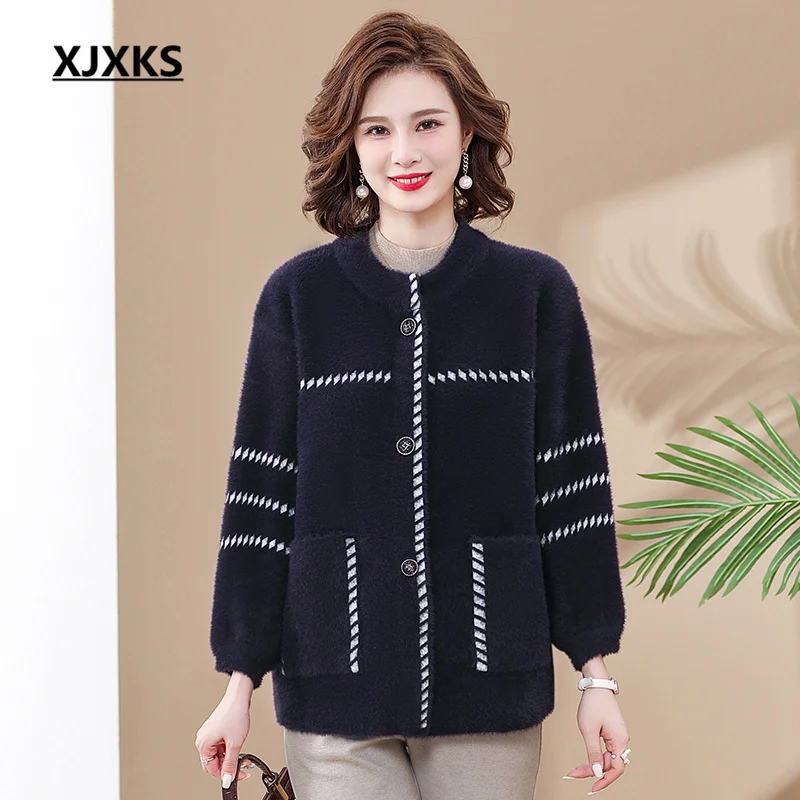 

XJXKS 2022 Autumn Winter New Imitation Mink Velvet Single-breasted Cardigan Women's Jacket High-end Soft Warm Female Tweed Coat