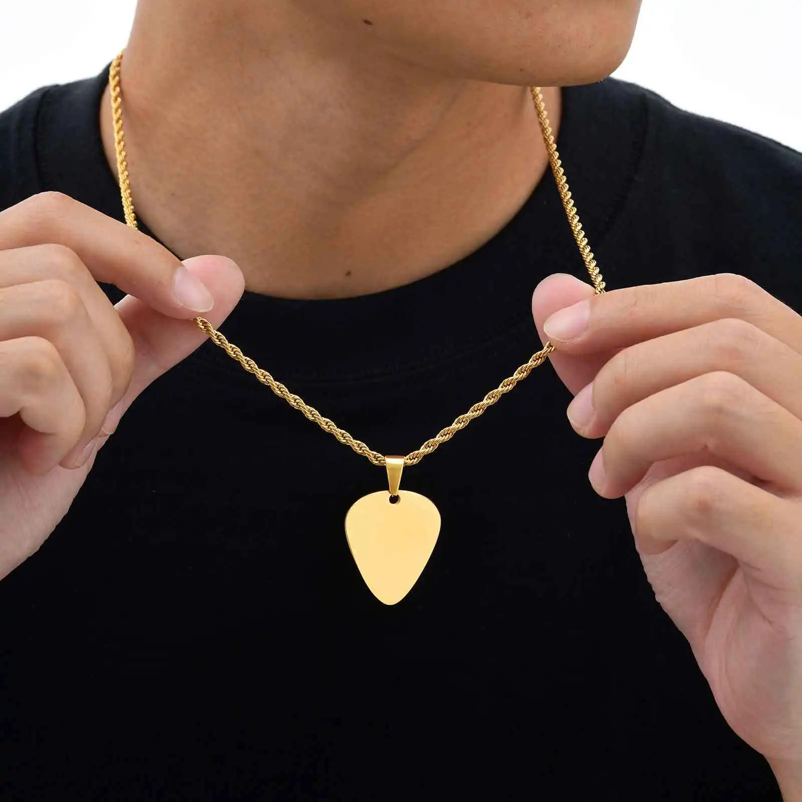 Vnox 60 cm Gitarren-Pick-Anhänger-Halskette für Männer, Edelstahl, Schwarz, Gold, Silber, Farbe, gedrehte Kette, Punk-Schmuck, Geburtstagsgeschenk