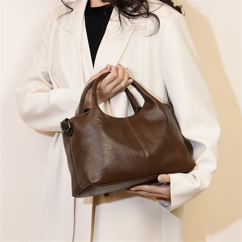 حقائب كروس نسائية كلاسيكية فاخرة، مصنوعة من الجلد...