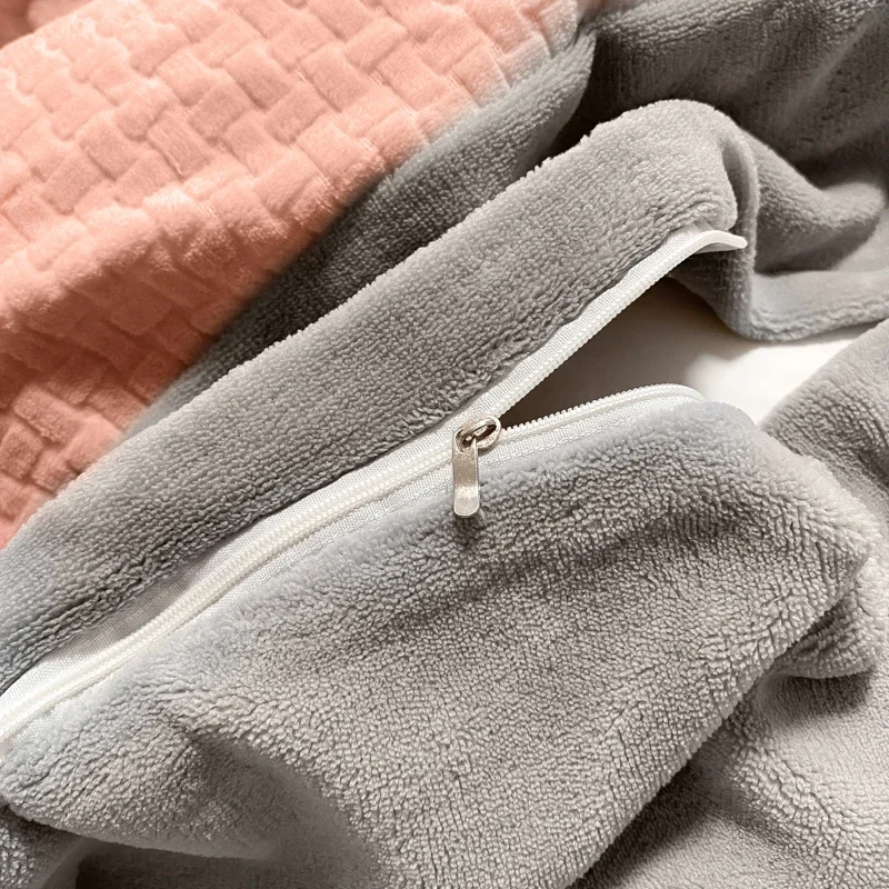 1pc Thicken Winter Duvet Cover Warm Milk Velvet Comforter Cover Double Side Velvet Bed 3D Carve Flower Comforter Set Bedding Set S662fd42a44e34e1f9786b504d24f8ceem