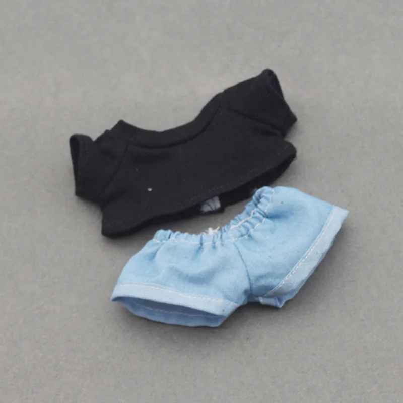 Kpop Idol Inspired Plush Doll Outfit - T-Shirt and Denim Shorts Set