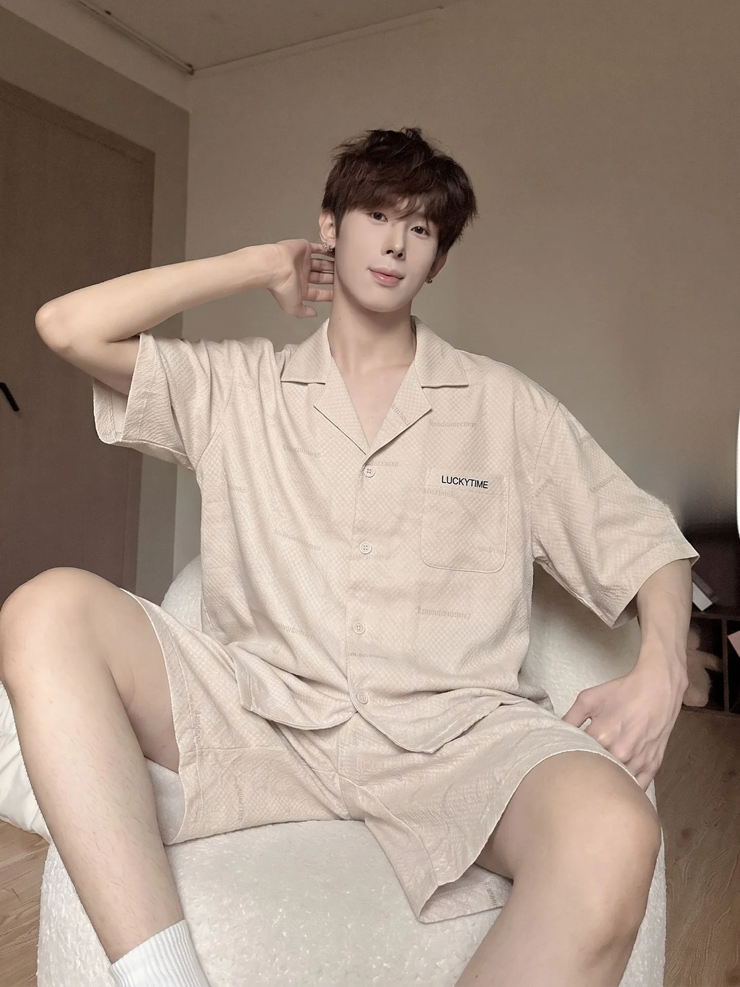 남성용 루즈핏 코튼 파자마 세트 여름 캐주얼 반팔 반바지 홈웨어 편안하고 통기성 좋은 투피스 수트