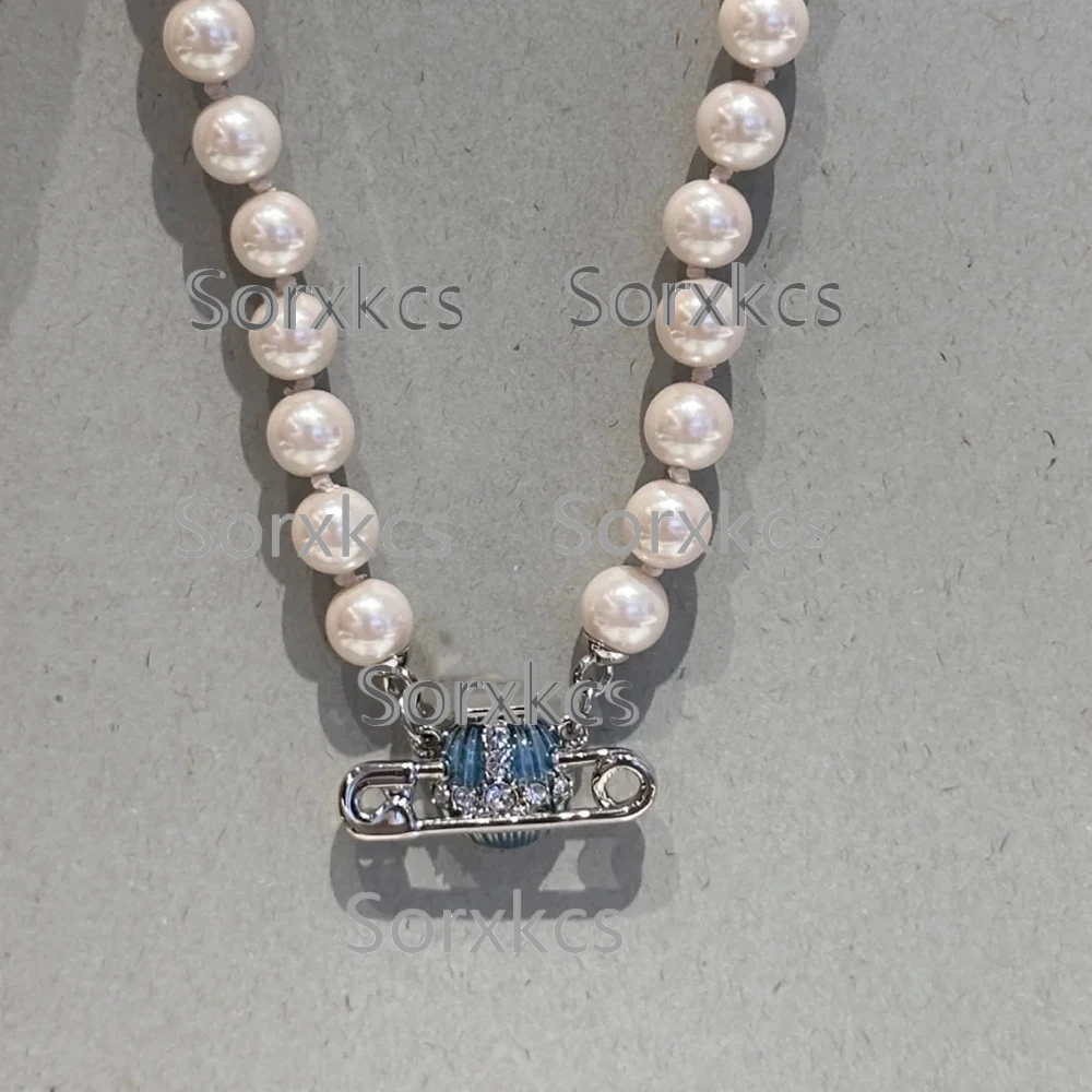 

2023 New New Luxury Brand Jewelry Enamel Clavicle Chain For Women's Planet Pendant Pin Pendant Necklace Female Pearl Bracelets