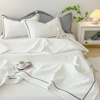 Set trapunta estiva trapuntata in stile francese Set trapunta trapuntata per aria condizionata con filato a bolle Elegance Princess Coperta estiva delicata sulla pelle 1