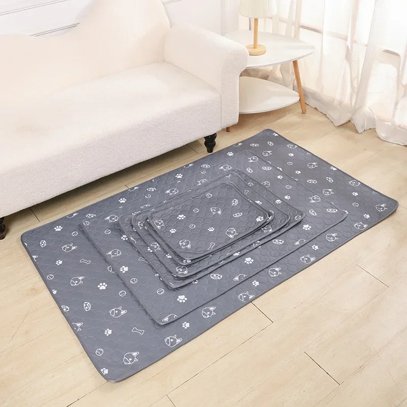 Reusable Dog Pee Pad Blanket Absorbent Diaper Washable Puppy Training Pad Pet Bed Urine Mat for Pet Car Seat Cover Pet Bed New 2
