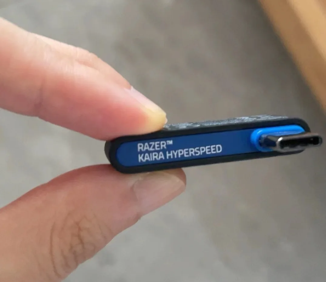 RazerViperV2Pro4kドングル即購入可能の方のみ1000円値下げ可 RazerViperV2Pro4kドングル即購入可能の方のみ値下げ可