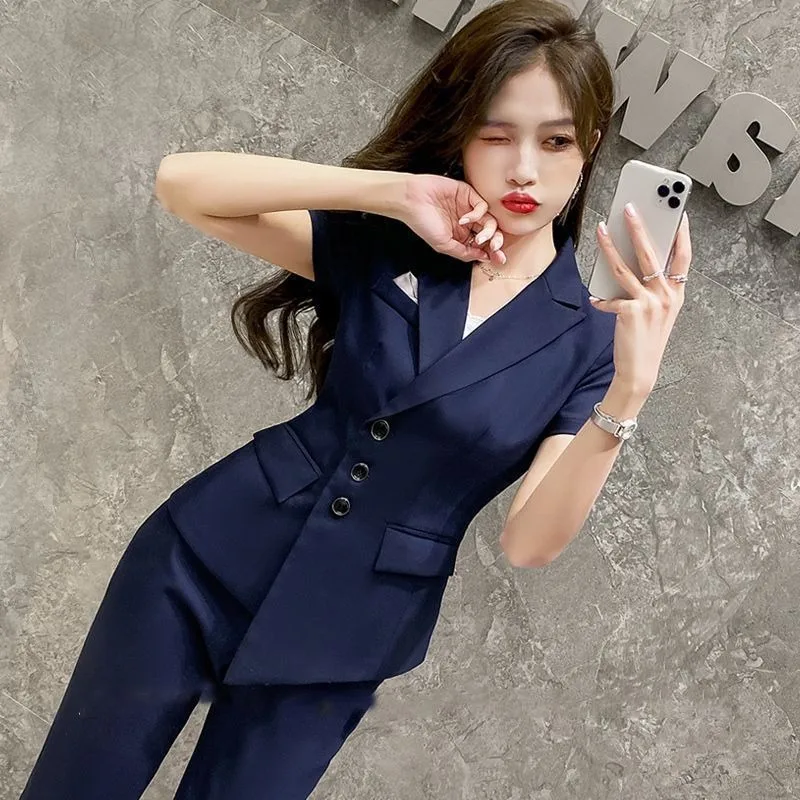 Рисунок 3 - Женский тонкий костюм