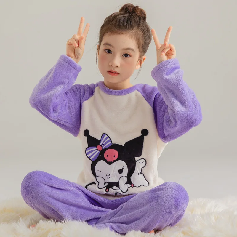 

Anime Sanrios Kuromi Cinnamoroll Children Pajamas Kawaii Hello Kitty Pompompurin Winter Plush nightgown Loose Homewear Set Gifts