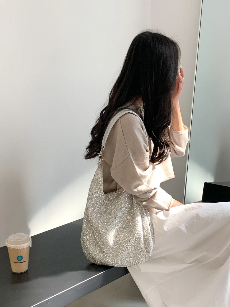 Women Bag Ladies Leisure Solid Color Totes Bag Large Capacity Sequins Handbag Luxury Sparkling Bucket Bag Women's Shoulder Bags