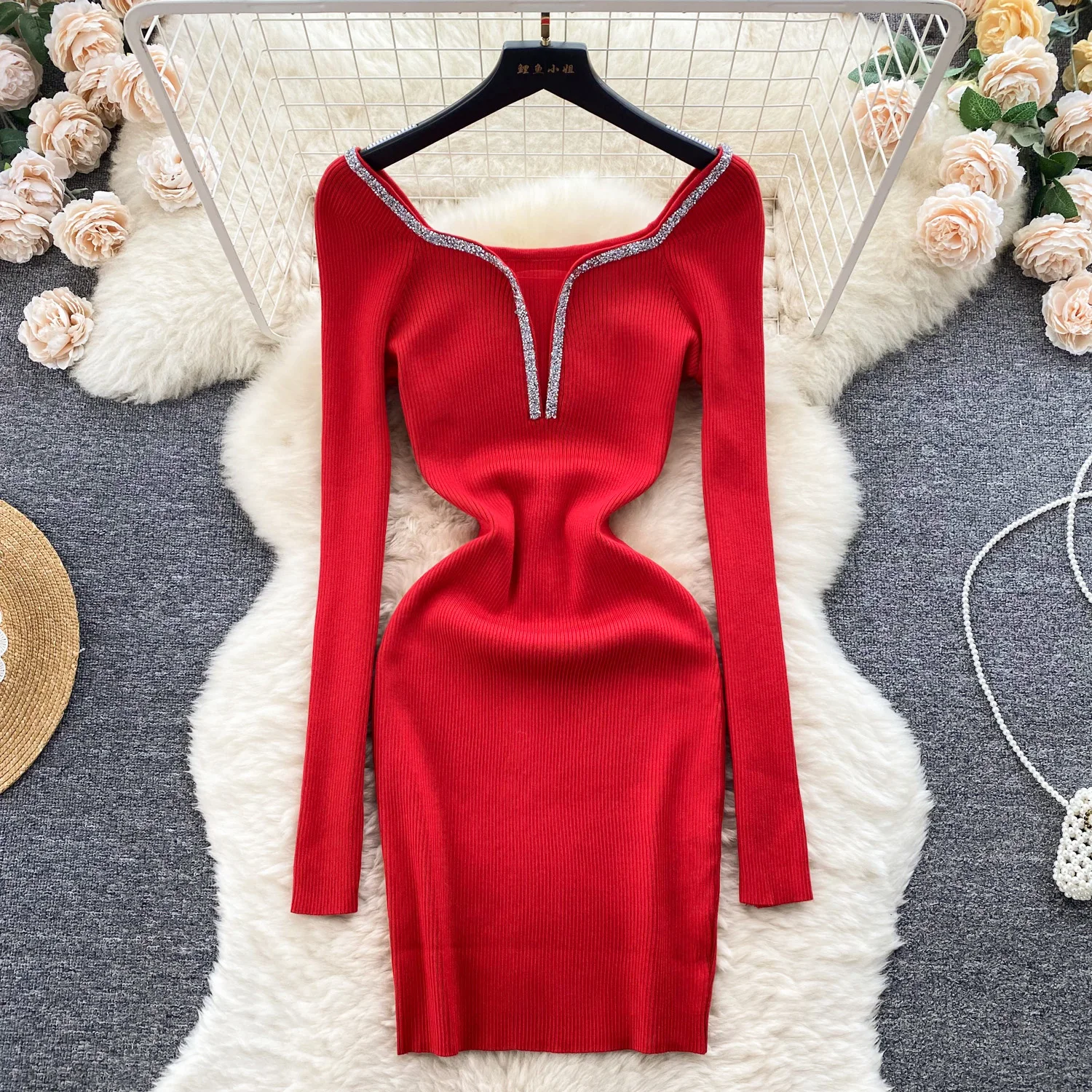 

ALPHALMODA 2023 Autumn Winter New Heavy-work Celebrity Style Diamond Neck Long Sleeve Slim Fit Wrapped Hip Knit Sweater Dress