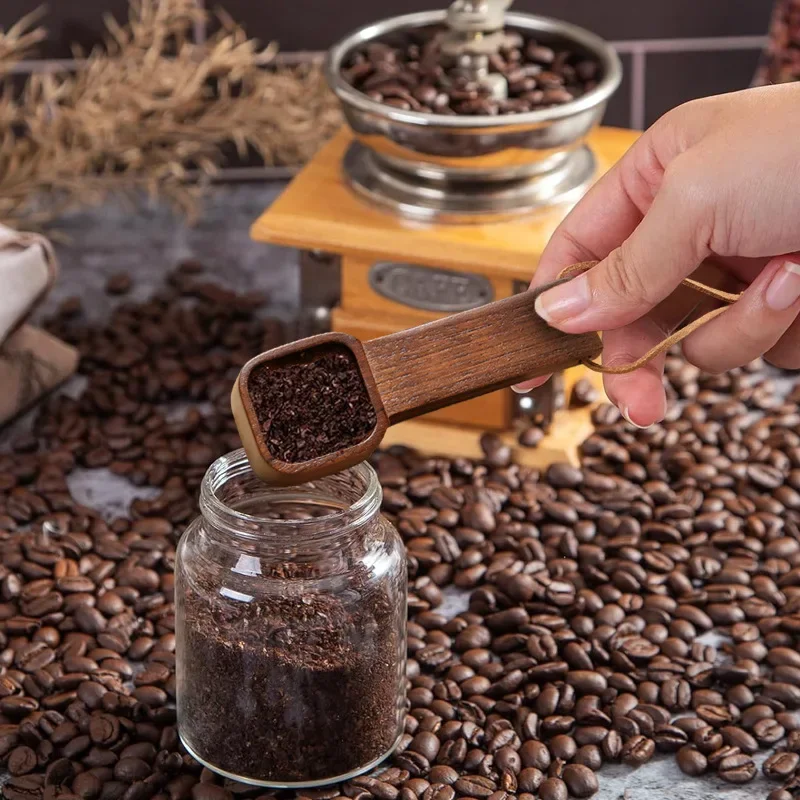 Walnut Wood Coffee Measuring Spoon - ملاعق قهوة خش...