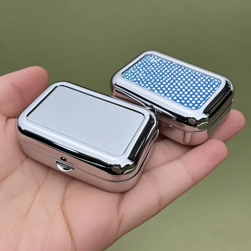 Portable Pocket Ashtray Creative Personality Trend Mini Fashion Outdoor Travel Portable Ashbox With Lid Gifts For Boys/Man Rando