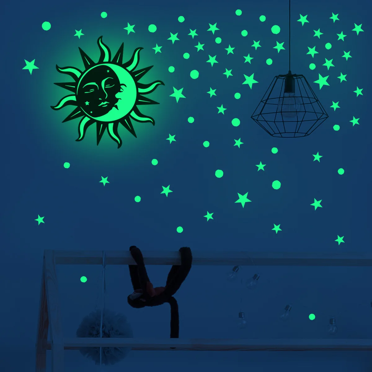 Luminous Moon Stars Wall Stickers for Kids room Bedroom Decor Glow in the dark Earth Wall Decals Noctilucent Stickers Home Decor