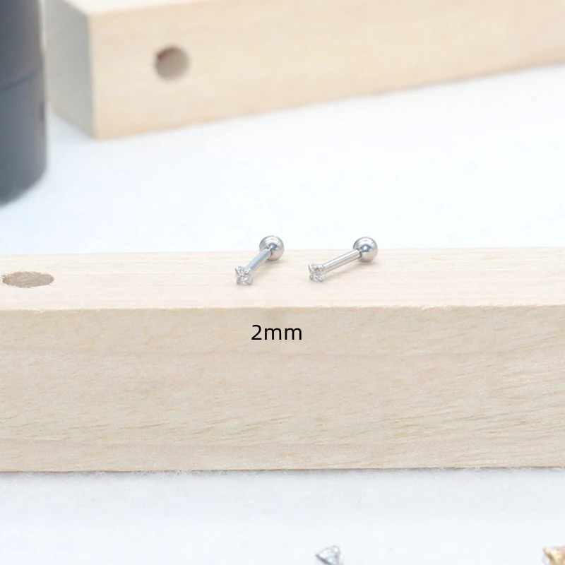 Mini 2 mm 2,5 mm Ohrstecker mit Schraubverschluss, Edelstahl, klassischer AAA-Ohrring mit rundem, sauberen Zirkon – Detail 8