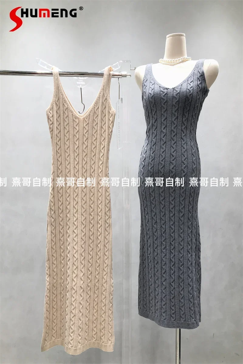 

2023 Winter New Sleeveless Vest Knitted Dress Socialite Elegance Retro Base Solid Color Sling Feminine V-neck Length Dresses