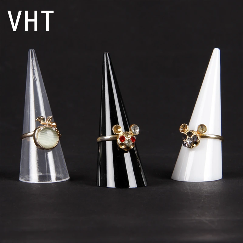 Wholesale Clear Acrylic Riangle Conical Ring Display Jewelry Storage Plastic Ring Display Stand For Ring