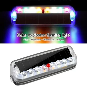 Luce di sicurezza anti-posteriore ad energia solare Avvertimento per auto Luci a LED lampeggianti Lampada di segnalazione automatica Luce universale per moto