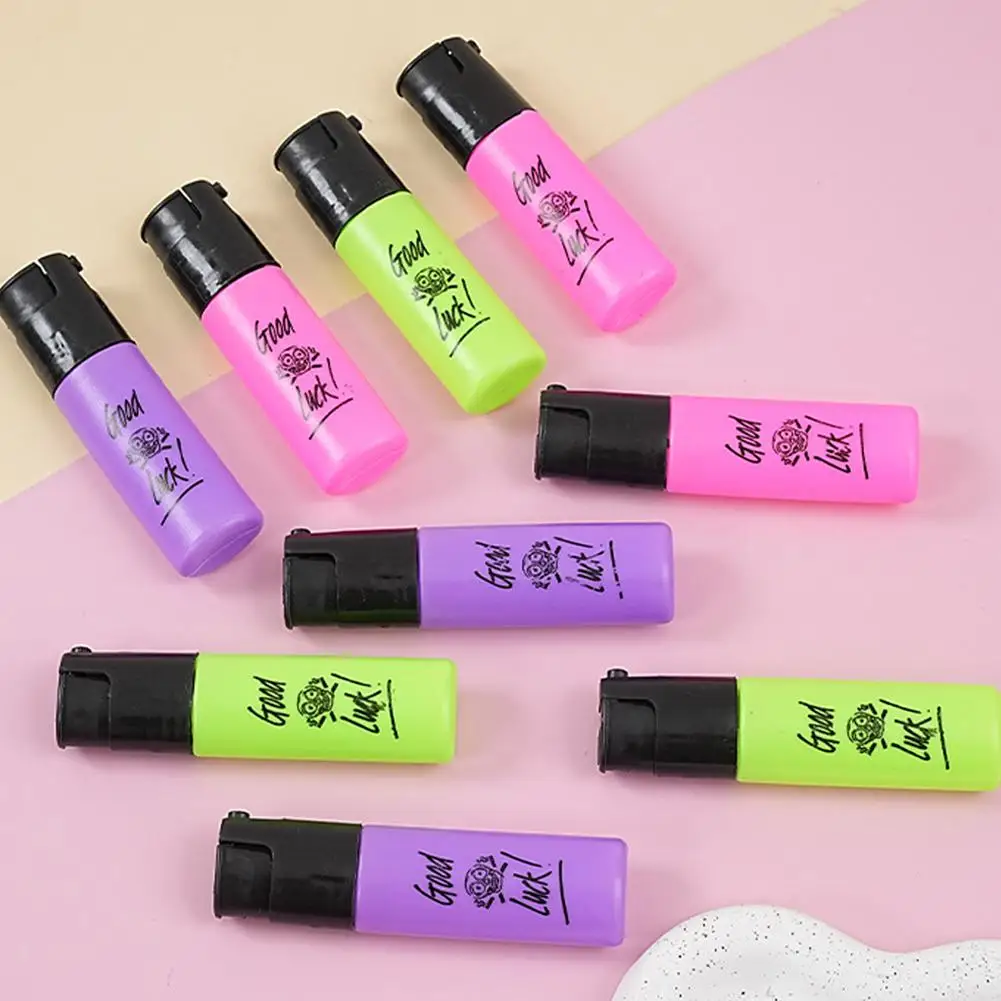 참신한 장난용 물총 장난감, 가짜 라이터 디자인, 재미있는 장난 선물, 성인 및 어린이용, 사실적인 모양, 숨겨진 물 분사, 독특하고 특이한 제품