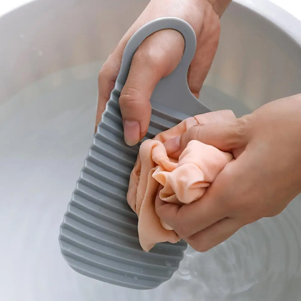 Modern Wash Board Hanging Design Non-slip Plastic Mini Hand Wash Scrubboard