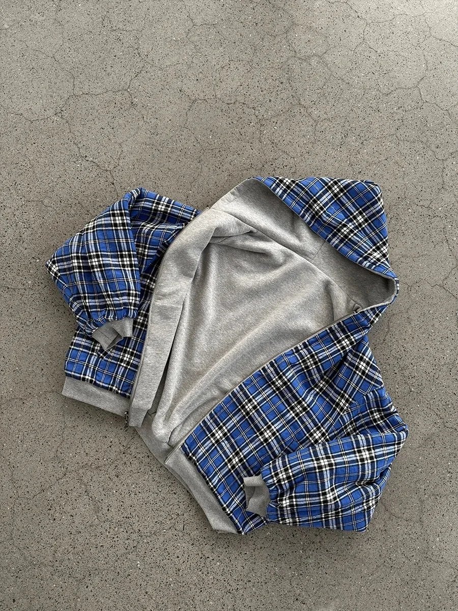 BiggOrange Hoodie Packaging