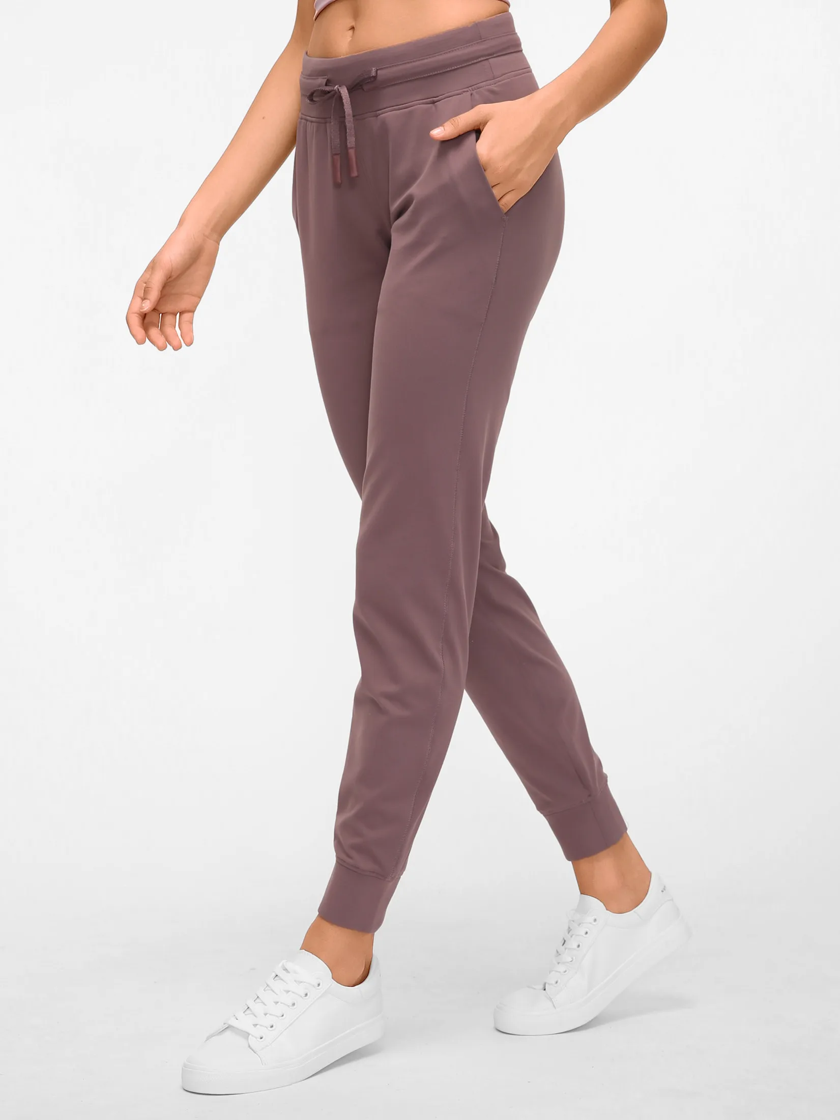 Tapered sweatpants deals womens