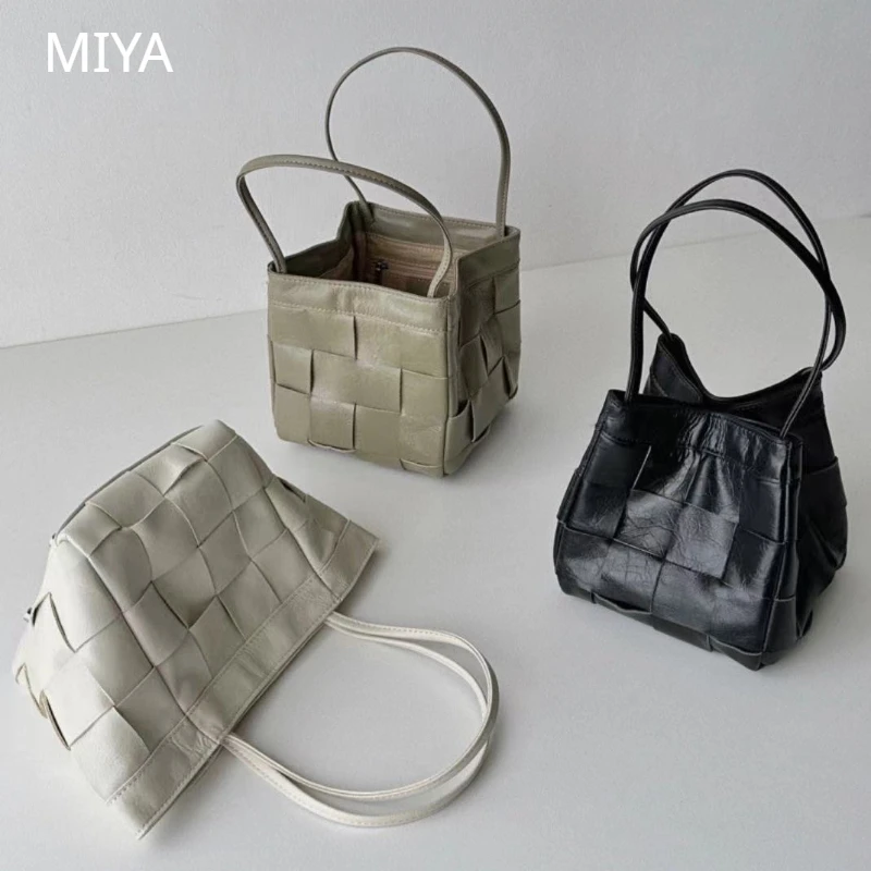 2023Bucket Bag New Texture Cowhide Woven Bag Portable Vegetable Basket Bag Messenger Small Bag High-grade Leather Female Handbag
