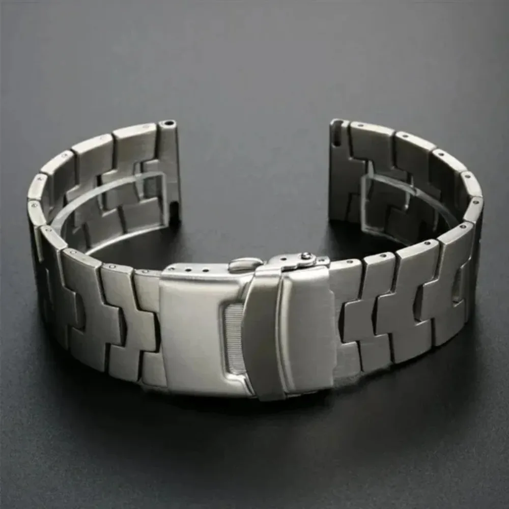 Premium 22mm Titanium Metal Watch Strap - Luxury Replacement Wristband Accessories