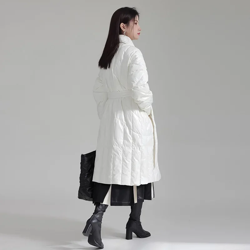 Рисунок 3 - Пуховик женский длинный на молнии