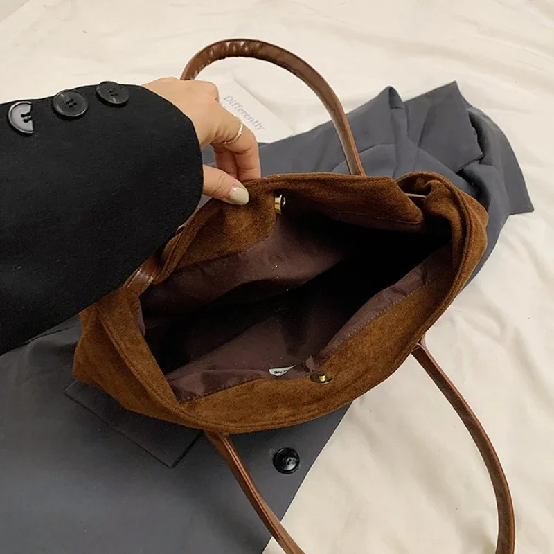 Autumn Winter Women's Suede Underarm Tote Bag Large Capacity Commuter Shopper Shoulder Bag 2026 New Trendy Soft Leather Handbags