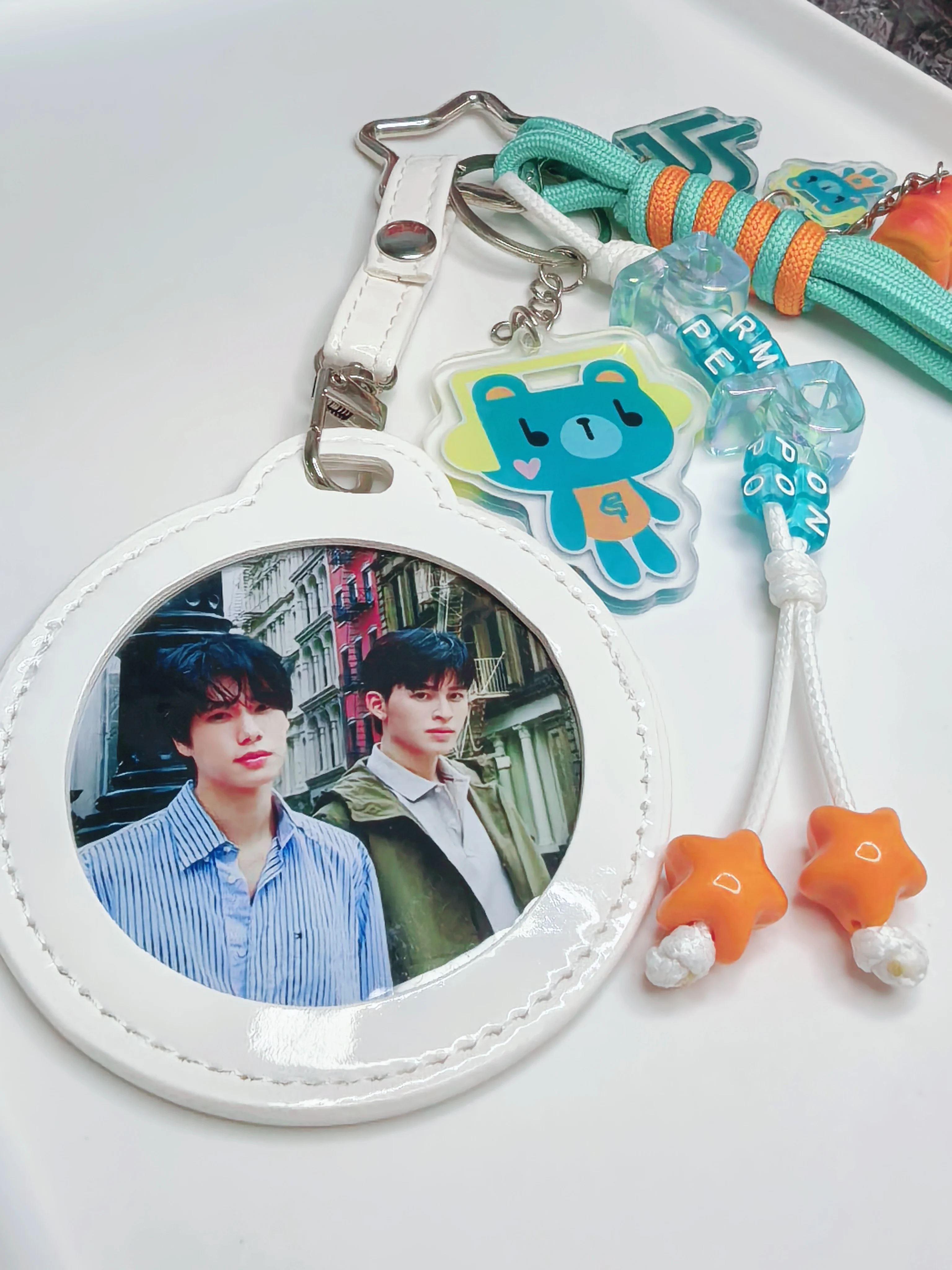 FISH UPON THE SKY トートバッグ GMM PONDPHUWIN Shopping Bag Handbag | Thailand Printed Bag | Shopping