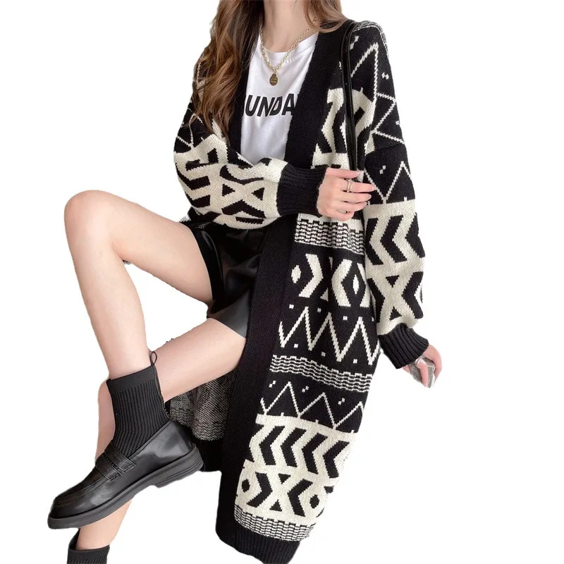 

Autumn and Winter Cardigan Sweater Female Collision Color Versatile Knitting New Geometric Lazy Wind Long Loose Jacket