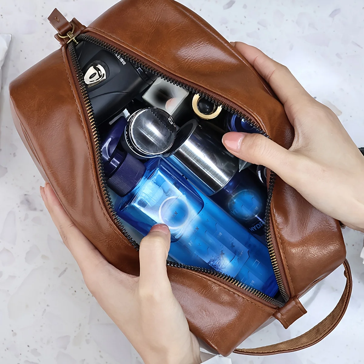 Men Business Travel Wash Toiletry Bag Waterproof PU Leather Bathroom Shaving Tools Organizer Bag Makeup Pouch Women Cosmetic Bag 3