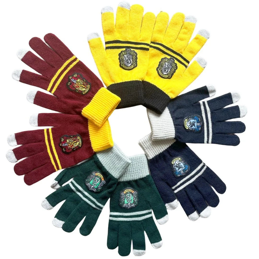 

Hogwarts Gloves Harries Potters Magic Four Colleges Slytherin Gryffindor Ravenclaw Warm Gloves Movie Peripherals Children Gifts