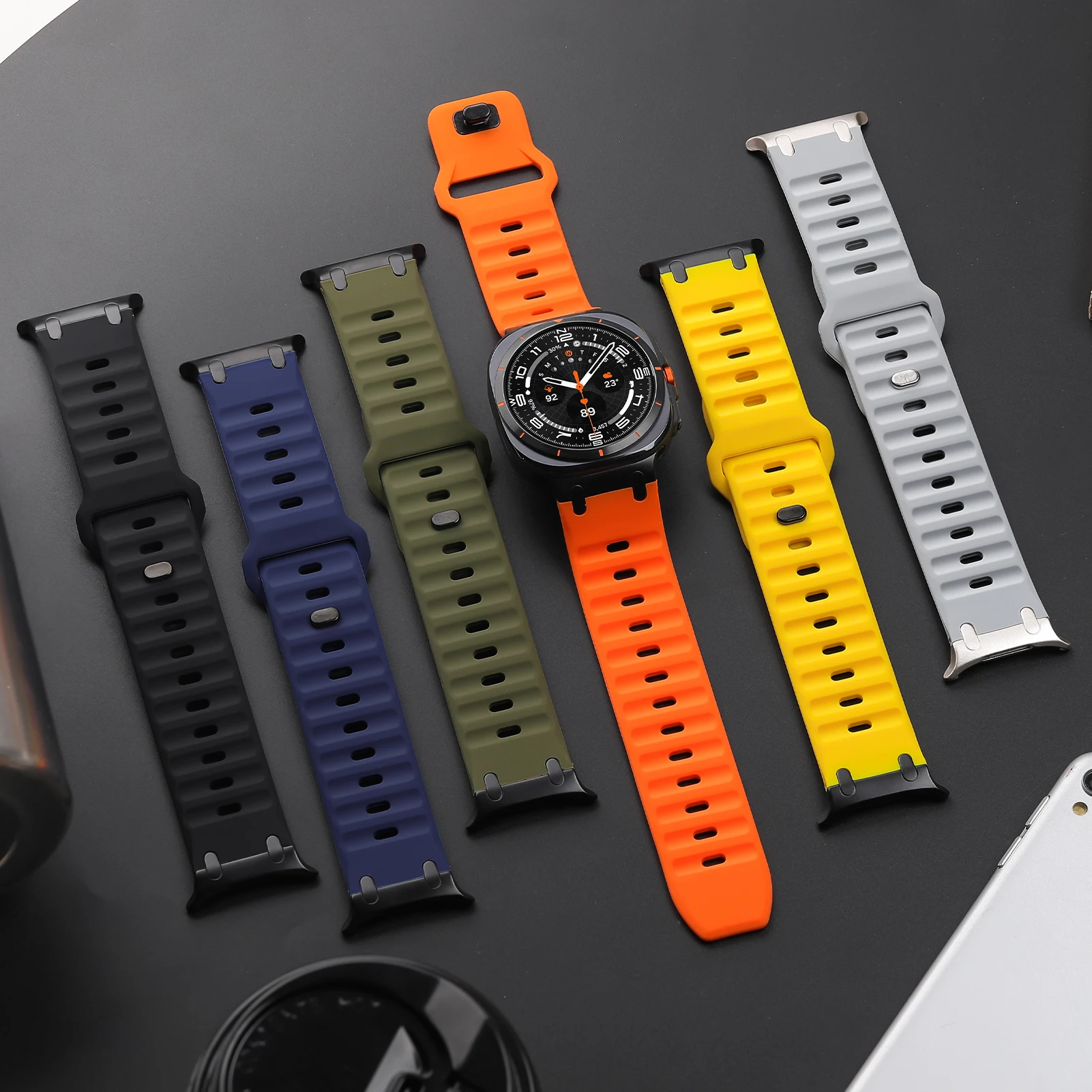 Enhanced Sport Wristband: Premium Metal & Silicone Bracelet Strap