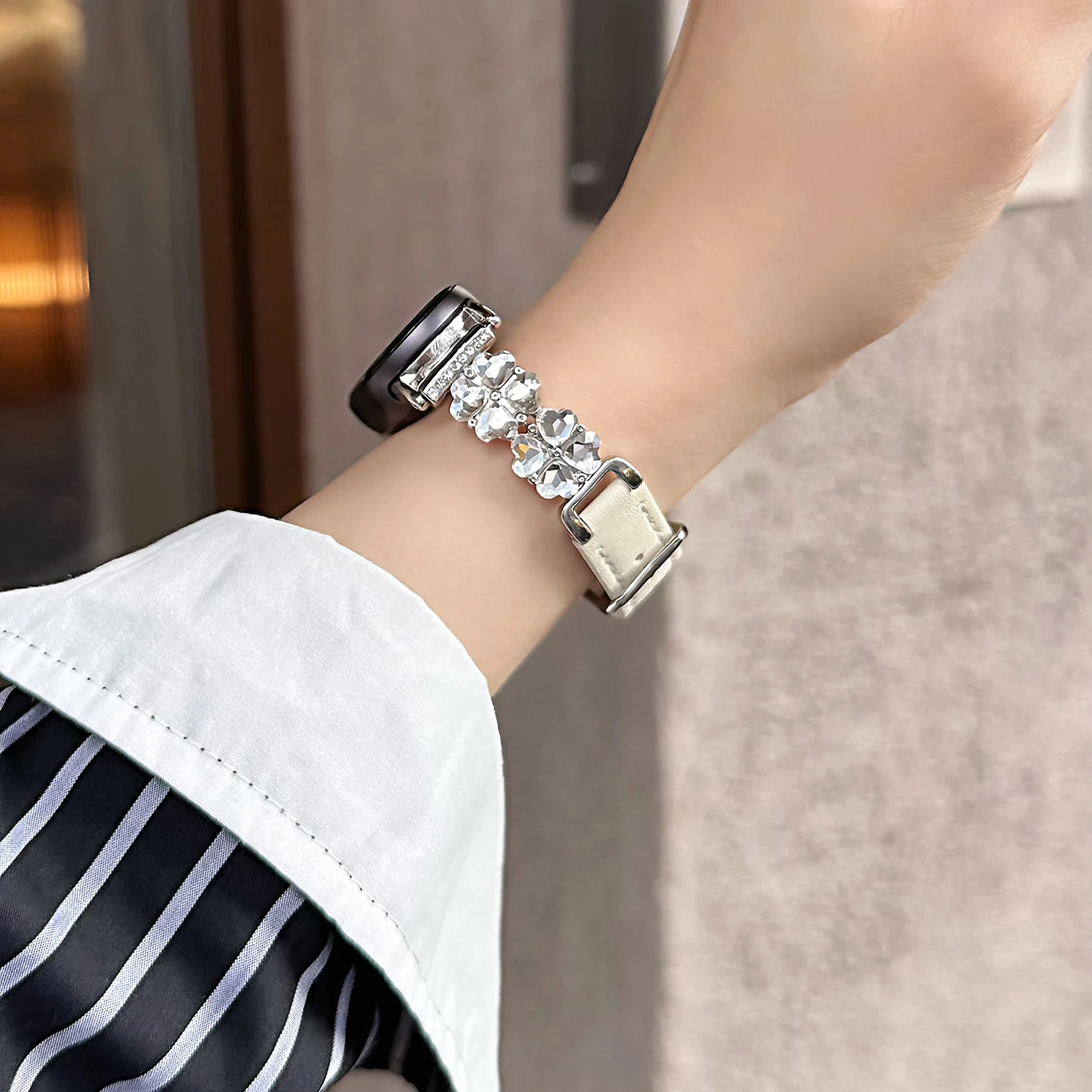 Buntes vierblättriges Diamant-Spleißarmband für Xiaomi Band 10 8 9 Pro Girl, Geschenk für Huawei Band 8/9/10 Fit3/4 Pro Universal 18/20 – Detail 14
