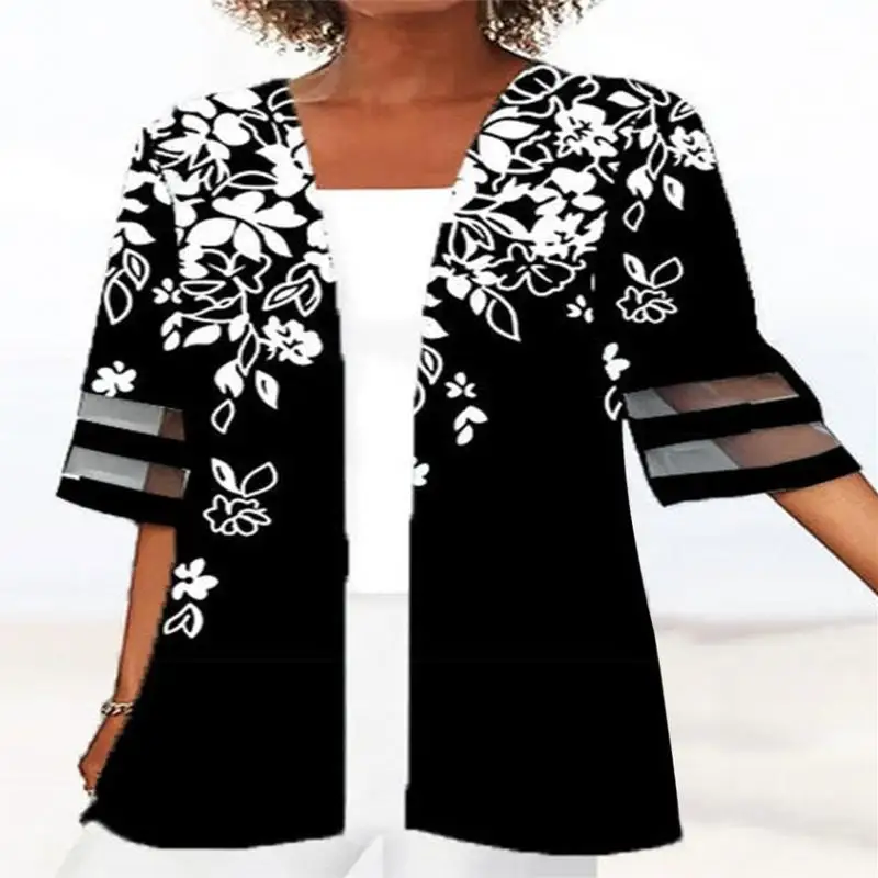 

Plus Size Women Half Sleeve Scoop Neck Floral Printed Graphic Two-Pieced Tops