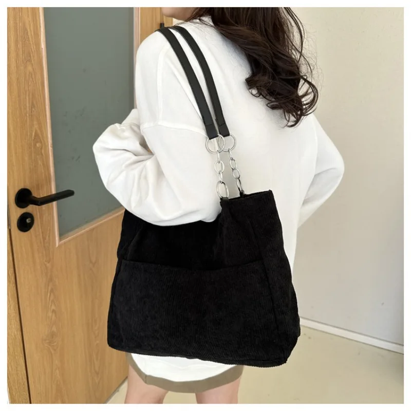 Popular Versatile Velvet Tote Shoulder Bag Large Capacity Women's Shoulder Bag Winter New Internet Celebrity Female Shoulder Bag