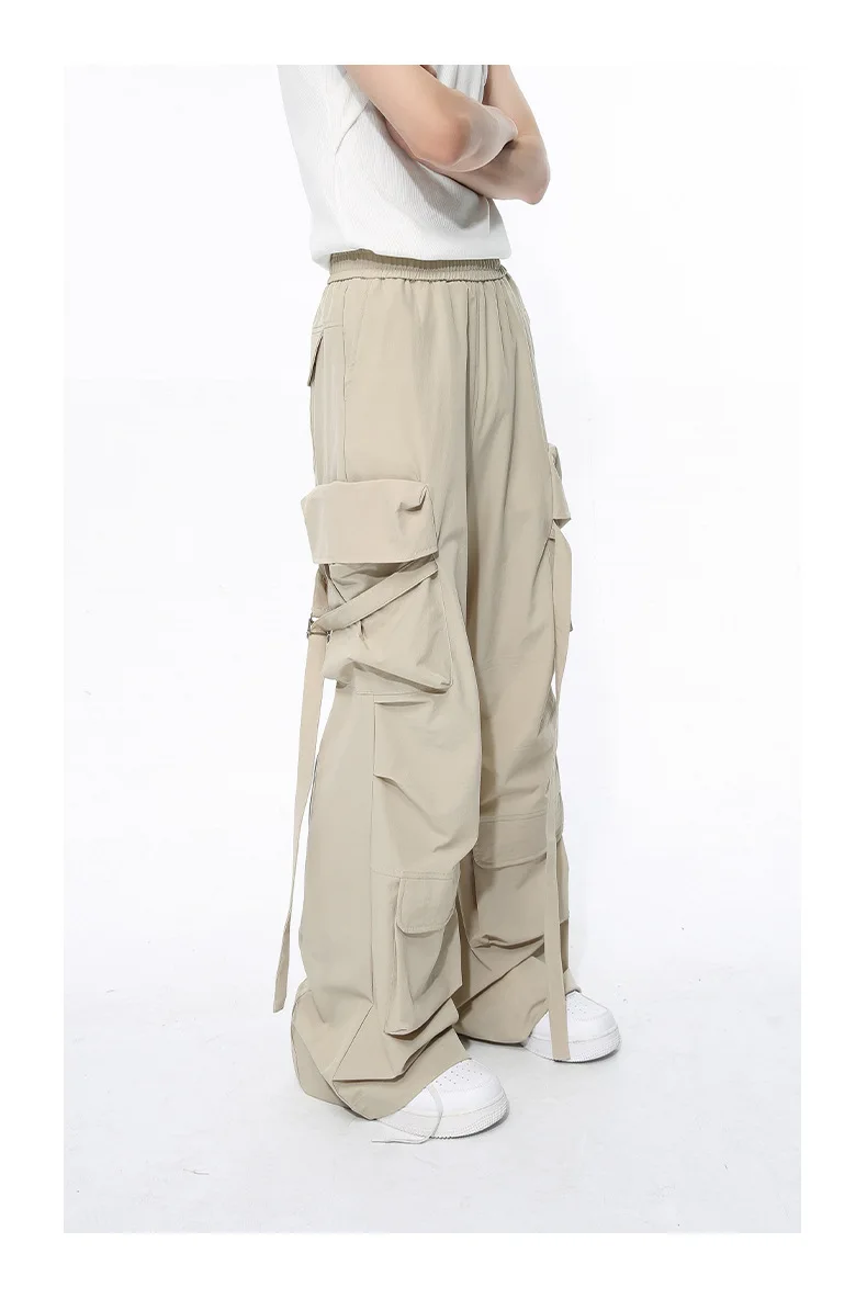 Description Picture 6 of itemIEFB Men's Overalls 2024 Spring New Trendy High Street Multi Pocket Strap Design Loose Cargo Pants Solid Color Tend 9C5100