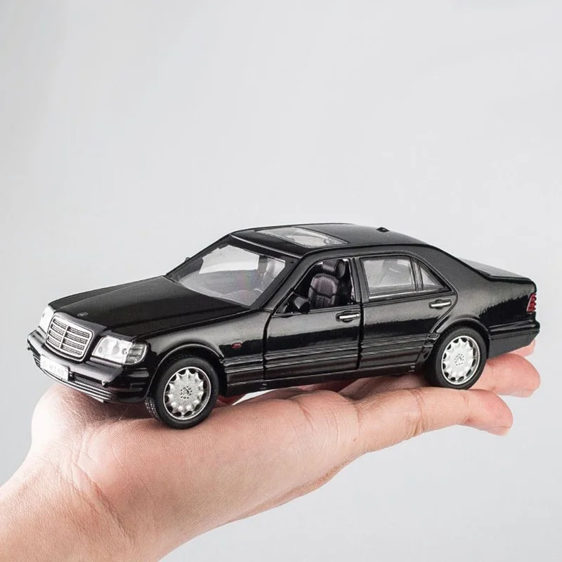 1/32 Mercedes S-W140 Alloy Diecast Car Model Children Toy Metal Body Simulation Rubber Tire With 4 Doors Opened Pull Back Gifts diecast truck Diecasts & Toy Vehicles
