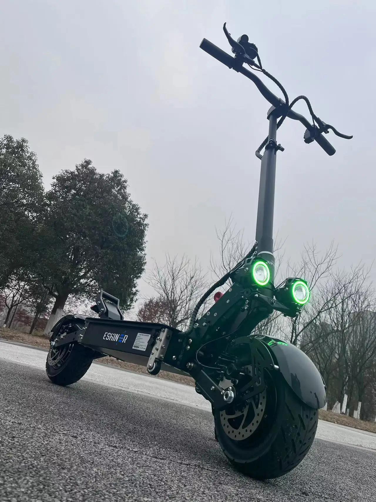 

Foldable Powerful 6000W 60V Scooter Electric Dual Motor 70-85Kmh 40-55Mph High Speed Long Range E Scooters With Sit For Adults