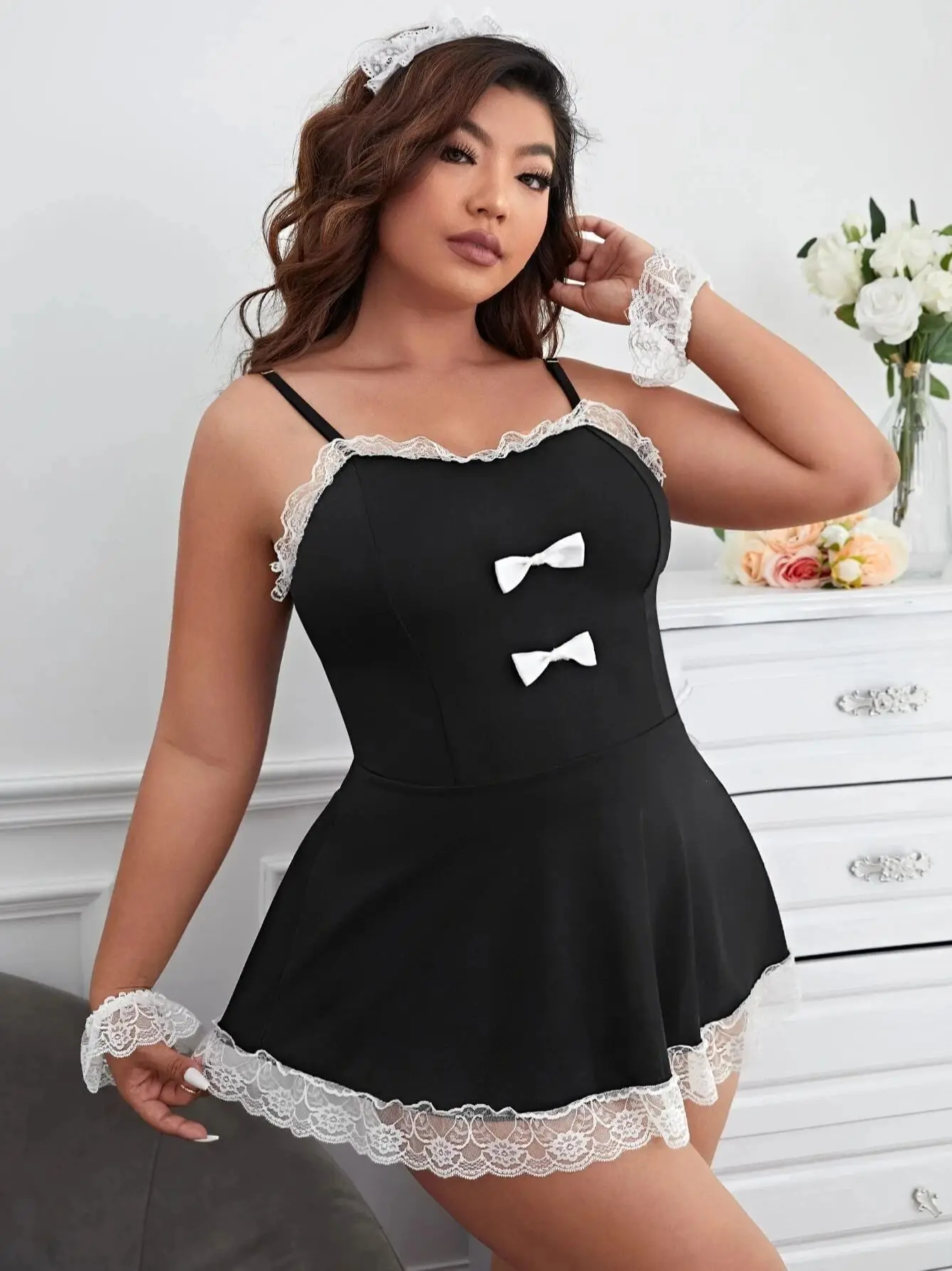 Novel Costume Sexy Women's Uniform Plus Size Maid Cosplay Suit Hotel Maid Uniform