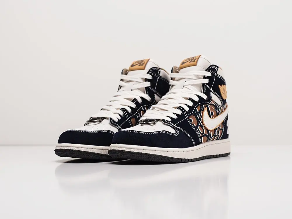 Sneakers Dior x Nike Air Jordan 1 black 