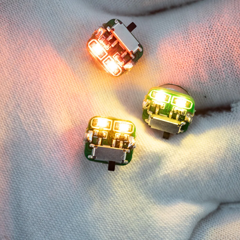 스위치가 있는 듀얼 LED 조명, DIY 모델 제작/건담/인형의 집 장식/디오라마/미니어처 풍경용 무선 램프 (배터리 포함)